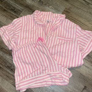 Victoria Secret sleep set